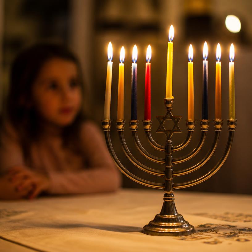 Svíčka na Hanuku: Odkryjte její tajemství