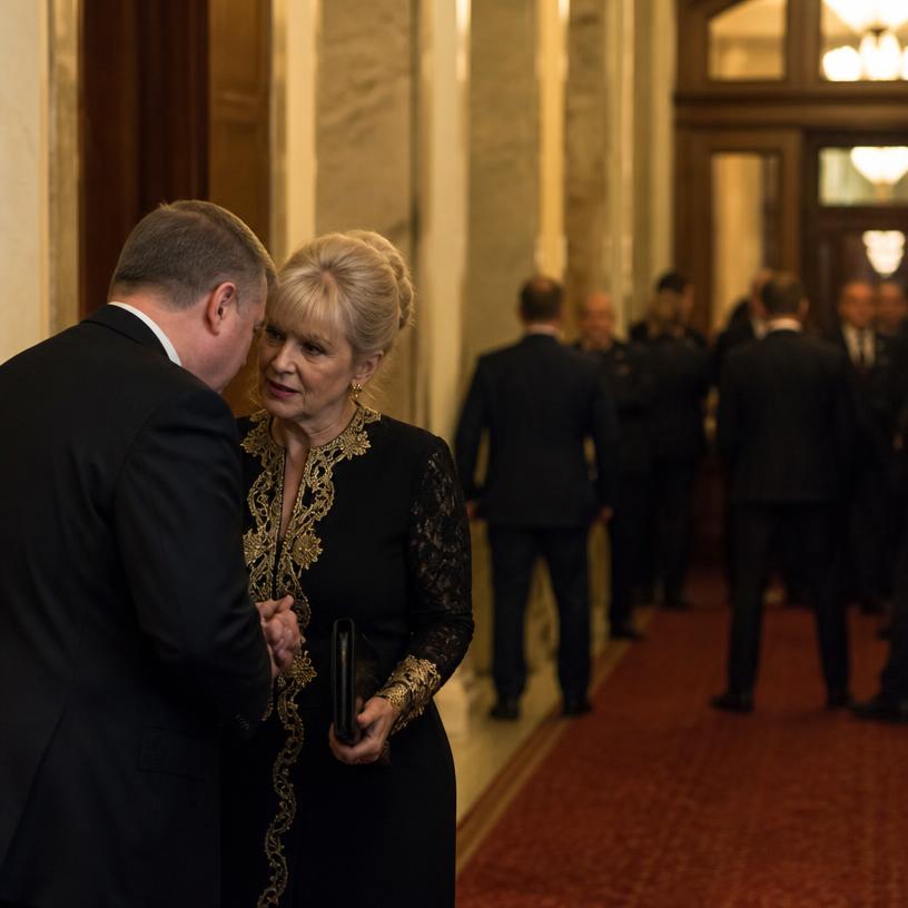 Móda a politika: Co ti říká drb?
